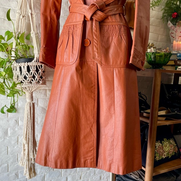 Vintage 1970s Split End Rust Orange 100% Leather Long Belted Trench Coat - Picture 6 of 17